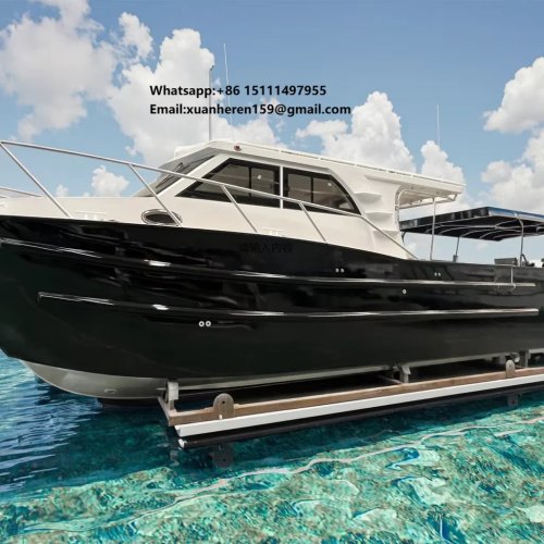 36ft (11m) Aluminum Luxury Yacht — Seats 8, Outboard Engine, Touchscreen Control, Cruising & Fishing Leisure Boat