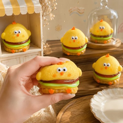 Chick Burger Squishy - Mini food squeeze pop-fidget stress-relief toy, portable EDC pocket squishy, desk relax ornament & party gift