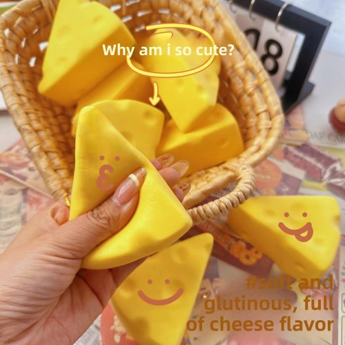 Handgemachter Squishy in Form einer gelben Dreiecks-Käsescheibe, superweich, langsame Rückstellung, Anti-Stress-Quetschspielzeug, Geschenk für Kinder & Erwachsene