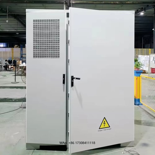 Impianto fotovoltaico off-grid 100 kW con batteria 215 kWh — sistema completo per installazione fissa