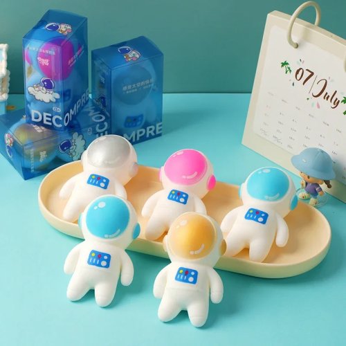 Squishy astronauta antiestrés — muñeco para apretar, juguete fidget para regalos de cumpleaños y recuerdos de fiesta