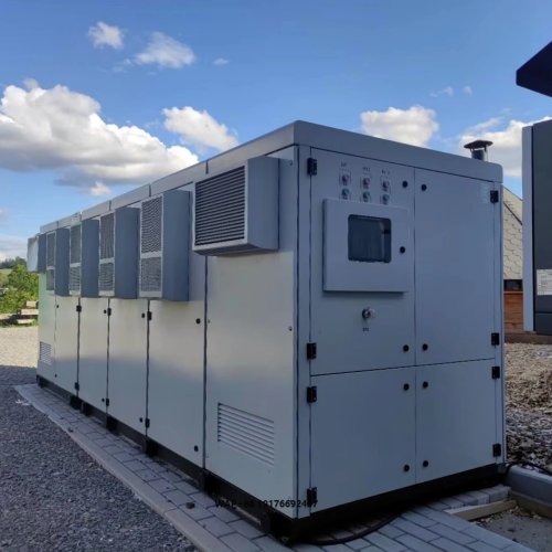 300kWh リチウムバッテリー コンテナ型蓄電システム（屋外用）- 200kW まで拡張可、太陽光蓄電・EV充電ステーション対応
