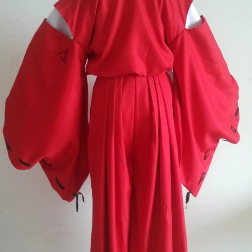 Strój Cosplay Inuyasha – Czerwone kimono, opaska z uszami, peruka i naszyjnik, szyty na miarę na karnawał/Halloween