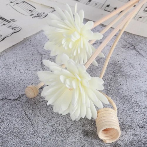 Diffusore in rattan con fiore artificiale — Olio aromatico per ambiente e bagno, profumatore per la casa, aromaterapia