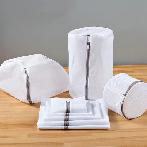 Fine Mesh Laundry Wash Bag for Washing Machine — Delicates & Underwear Protector