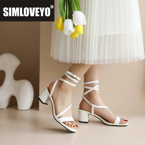 SIMLOVEYO Damensandaletten, Peep-Toe mit Knöchelriemen, Blockabsatz, große Größen 30–52, Schwarz/Weiß, Modell S3533