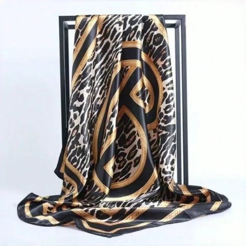Syal/penutup leher wanita lembut bernapas, motif leopard boho — ringan dan tahan pasir