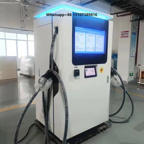 Estación de carga integrada 120 kW para vehículos eléctricos con armario de almacenamiento de energía 208 kWh, IP54, 2 años de garantía