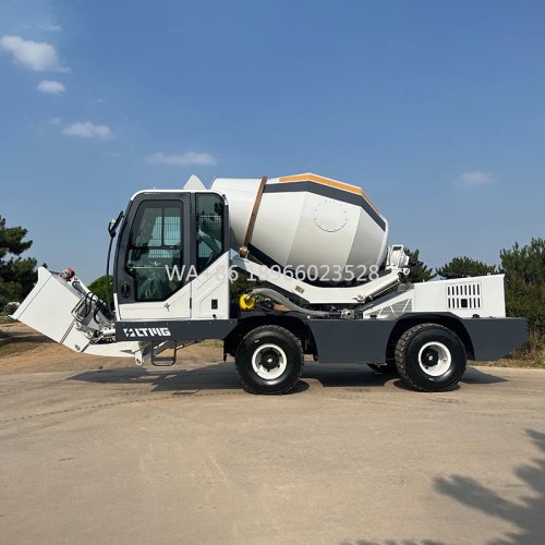 Zelfladende betonmixer op vrachtwagen – betonmixer / cementmixer