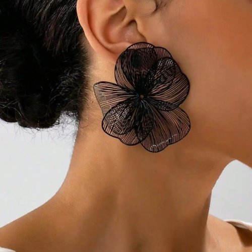 1 par de aretes vintage dorado metálico con dije floral texturizado — elegantes para mujer, uso diario, fiestas y vacaciones
