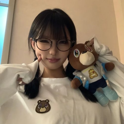 Kanye Teddy Bear soft plush toy 26cm, 125g — cartoon-style stuffed doll; birthday/holiday gift for kids, adults & Kanye West fans