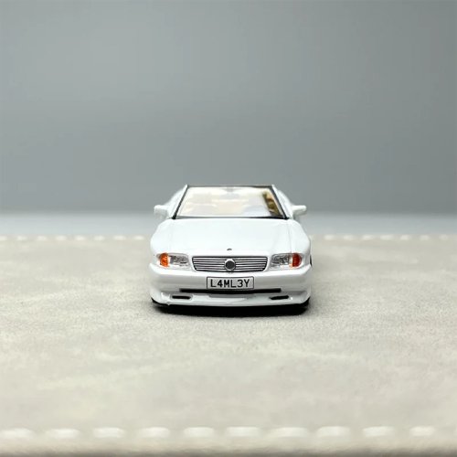 TarmacWorks Modellino auto 1:64 Mercedes SL500 Koenig Specials Cabriolet in lega bianca — diecast da collezione per esposizione