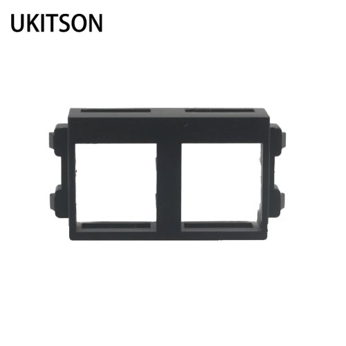 Tấm ốp tường Keystone màu đen có hai lỗ cắm