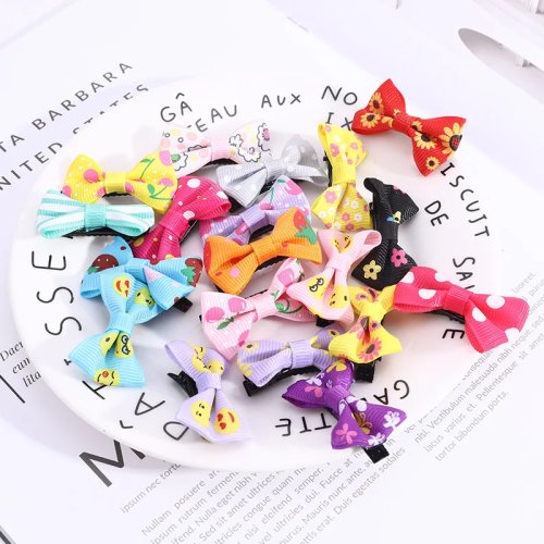 Kids' fabric bow hair clips – cartoon duckbill hairpins, random assorted children's hair accessories