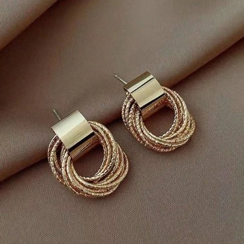 Bông tai cô dâu 1 đôi, vòng rỗng kiểu nhiều lớp, dạng stud — đơn giản, sang trọng cho tiệc và Ngày Valentine