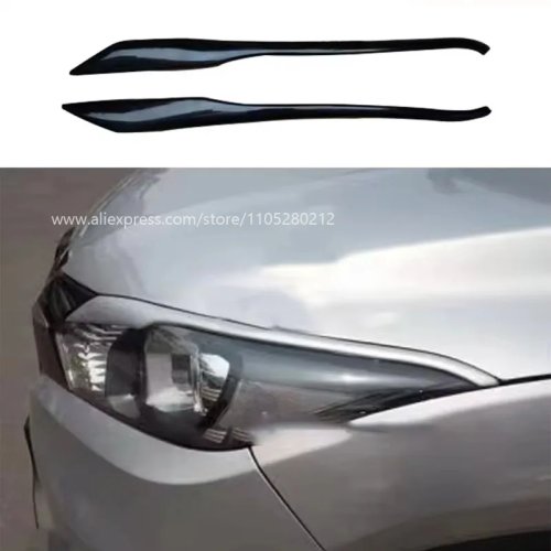 Listwa nad reflektorem (tzw. 'eyebrow') przednia do Honda Vezel/HR‑V 2015–2018, montaż w oryginalnym miejscu, odporna na zarysowania