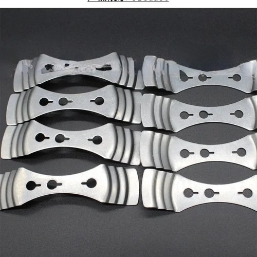 1PC Metal Candle Wick Centering Tool with Three Holes Wooden Holder - DIY Soy Wax Candle Making Supplies