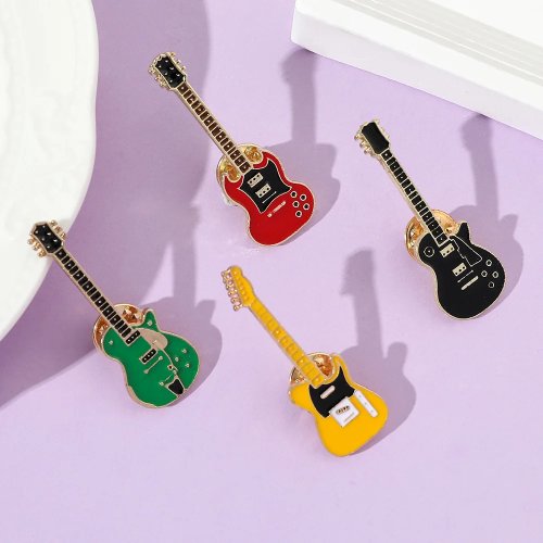 Huy hiệu kim loại hình guitar điện – ghim cài nhạc cụ, phụ kiện trang sức thời trang cho nam, nữ và trẻ em, quà tặng phong cách K‑Pop