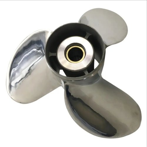 Captain Marine buitenboordschroef 13 7/8 x 17 voor Suzuki DF60/DT75/DT85/DT140, roestvrij staal, 13 splines, rechtsdraaiend, 3 bladen