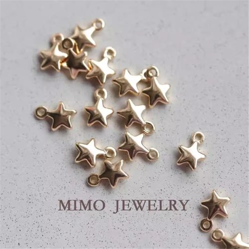 Colgante mini de cobre bañado en oro — gota, estrella y corazón, accesorio para manualidades y bisutería