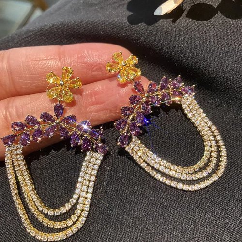 HIBRIDE Pendientes florales coloridos y elegantes para mujer — joyería ligera de lujo, regalo de boda/novia (E394)