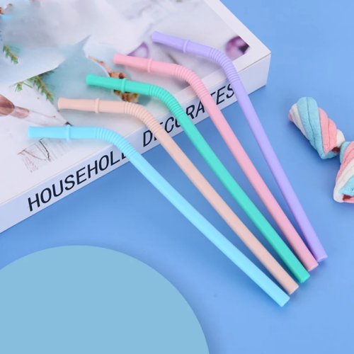 Palhinha de silicone reutilizável, de grau alimentício, curvada — portátil para bubble tea e crianças