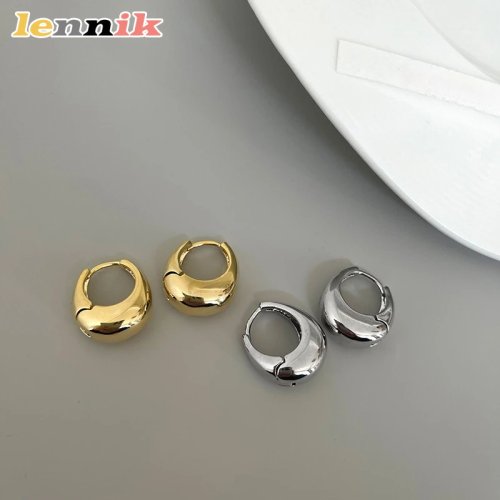 LENNIKOval Elegant 3D Metal Oval Earrings for Women — Work & Casual, Flattering, Perfect Gift