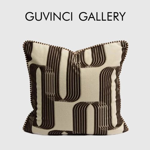 GUVINCI Jacquard kussenhoes 45x45 cm – Abstracte krommen & Mahori-tattoo motief, decoratief Bruin/Beige
