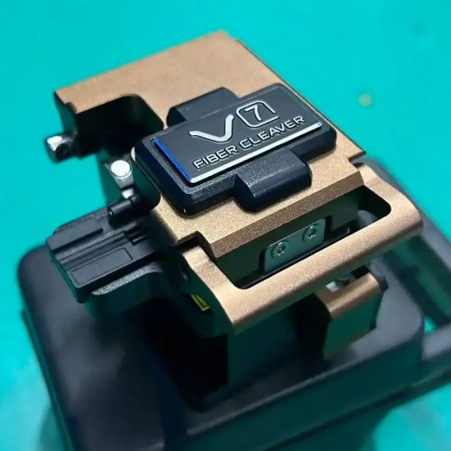 Cortadora de fibra óptica V7 – Cleaver de alta precisión para FTTH, kit de corte para preparación de empalme por fusión