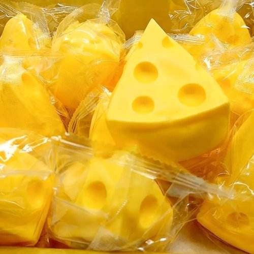 Đồ chơi squishy slow rising — hộp ngẫu nhiên (hình thức ăn & thú: phô mai, bánh bao, há cảo, bơ, bánh mì, gấu). Đồ chơi cảm giác giảm căng thẳng cho trẻ em và người lớn, trang trí bàn, quà tặng