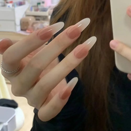 Unghie finte lunghe effetto sfumato nude 30 pz — pronte da indossare, manicure già fatta, all'ingrosso