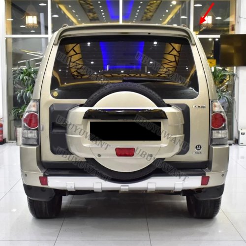 Spoiler 'lip' posteriore in ABS per Mitsubishi Pajero V73 (2005-2017)
