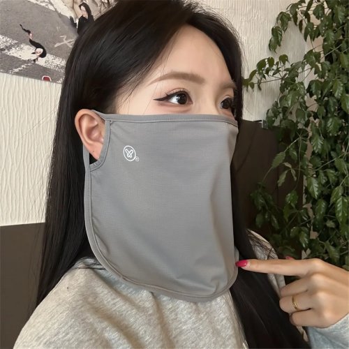 Khẩu trang chống nắng Ice Silk 2026 cho nữ — mỏng, thoáng khí, chống UV, che cổ, khăn che nắng khi đi xe đạp