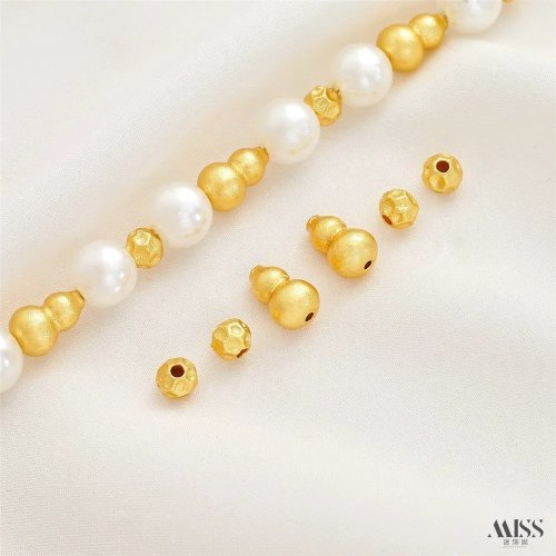 Hạt spacer hình hồ lô mạ vàng 18K mờ, họa tiết búa, lỗ cỡ trung — cho vòng tay & dây chuyền handmade