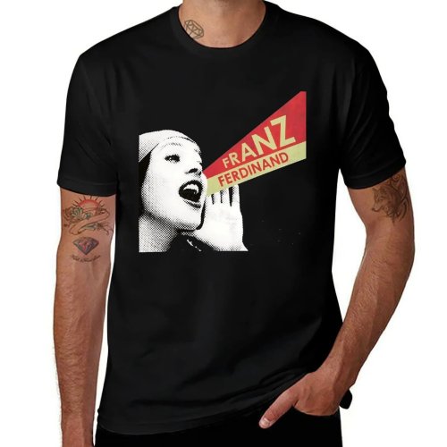 Playera Franz Ferdinand Lisa de Color Sólido y Cuello Redondo