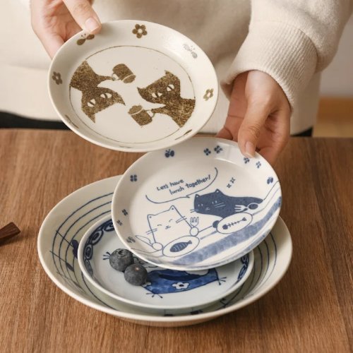 Set de vajilla cerámica japonesa con gatito — tazones para arroz y platos hondos