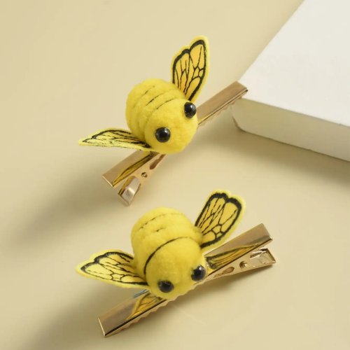 Bộ 2 kẹp tóc ong 3D bông nhung dễ thương cho bé gái — kẹp tóc bên