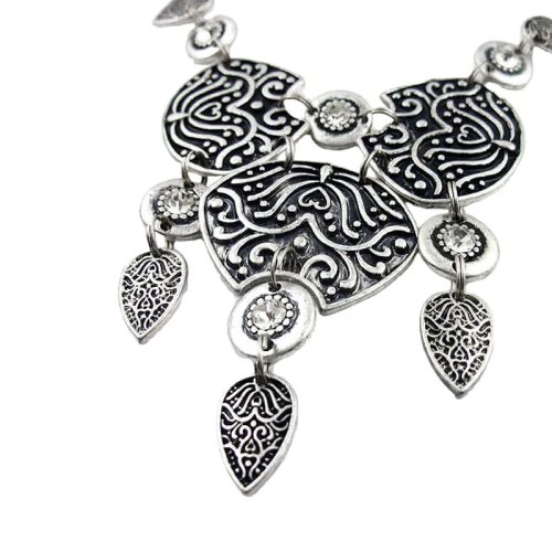 Ethnic Bohemian Short Necklace - Antique Silver Carved Floral Fringe Crystal Drop Pendant, Women's Retro Statement Jewelry