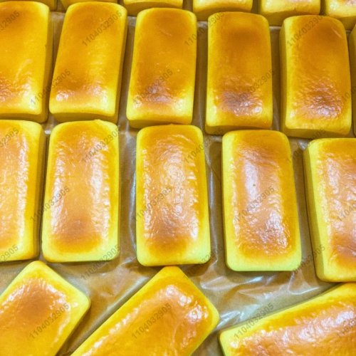 Cheesecake & Grilled Rice Cake Slow-Rise Squishy - Soft Squeeze Stress-Relief Toy, Slow Rebound, Hand-Relaxing Gift