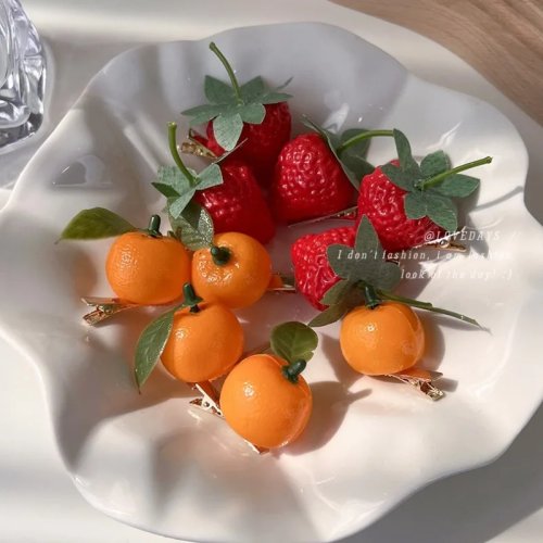 Cute 3D Strawberry & Orange Fruit Hair Clips for Girls — Lightweight Side Hair Clips, Playful Daily Wear