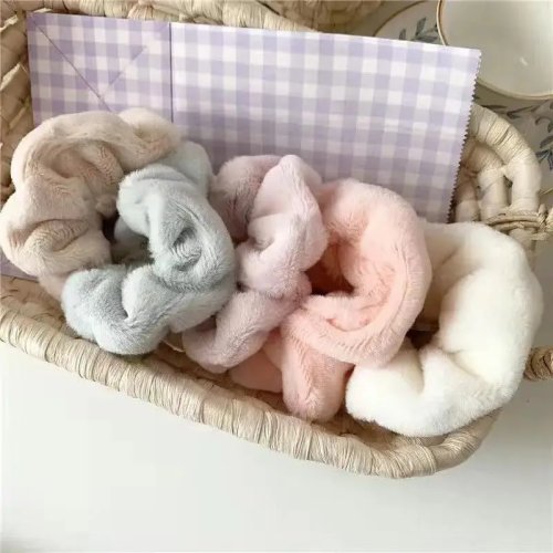 Dây Buộc Tóc Scrunchie Lông Thỏ Giả - Ấm Áp, Mềm Mịn, To, Dễ Thương, Phụ Kiện Mùa Đông