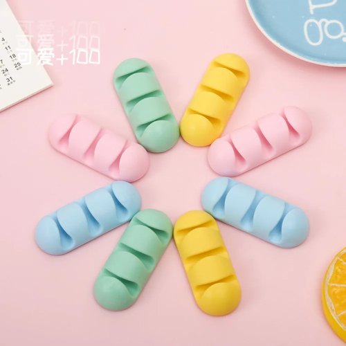 Organizzatore cavi USB in silicone per scrivania - Clip per cavi, avvolgitore cavi a cartoni animati, flessibile e kawaii