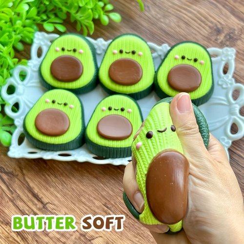 Mainan Squishy Alpukat Buatan Tangan – Lembut, kembali lambat (slow-rise), sedikit lengket, mainan sensorik/pereda stres, hiasan meja dan kado untuk Natal/Ulang Tahun/Hari Raya