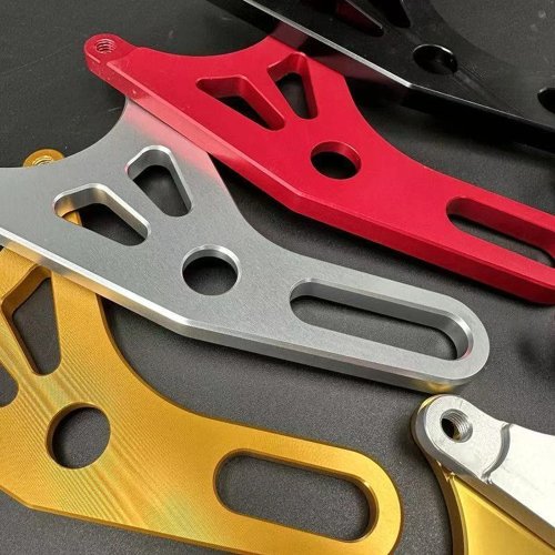 Support/adaptateur d'étrier de frein arrière pour disque 220 mm et étrier 84 mm — pour scooter / e‑bike