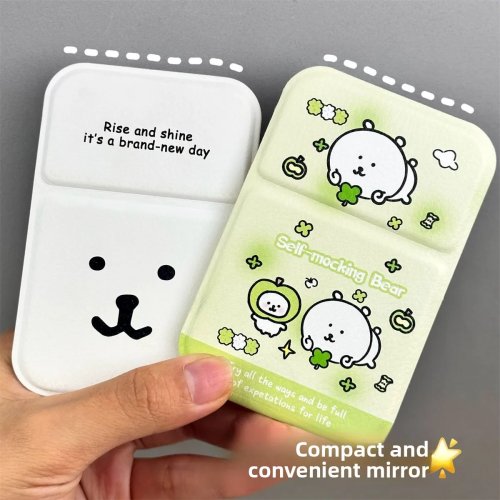 Specchietto tascabile pieghevole Kawaii Nagano 'Joke Bear' — Specchio trucco portatile, design orsetto