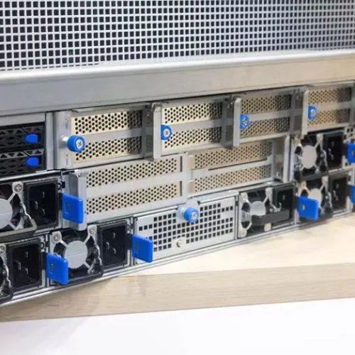 Cabeça vazia ESC N8-E11 – suporta H100/H200, servidor NVMe de 10 discos