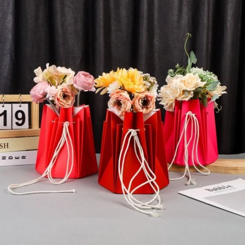 Bolso de flores hecho a mano - Estilo ramo de rosas, impermeable, versátil para regalos y decoración