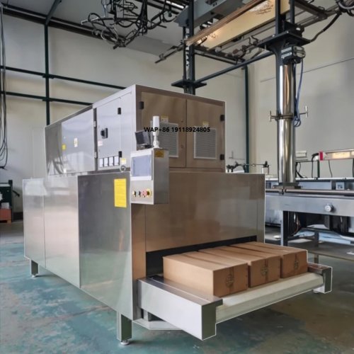 Máy rã đông tự động cho thịt và cá đông lạnh – Thiết bị rã đông bằng tần số vô tuyến có động cơ cho xúc xích
