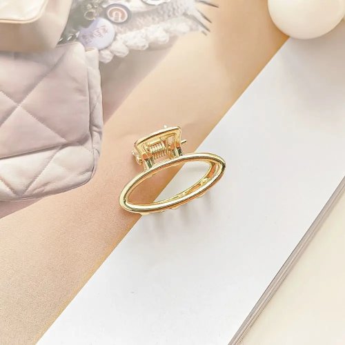 Elegant Starfish & Shell Hair Claw Clip Set - Metal Heart Hair Ornaments, Mini Claw Clips for Women