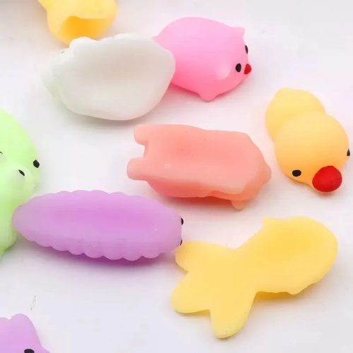 20 Piezas Mini Animales Adorables Juguetes Antiestrés – Goma Suave para Apretar, Alivio del Estrés, Pequeños Regalos